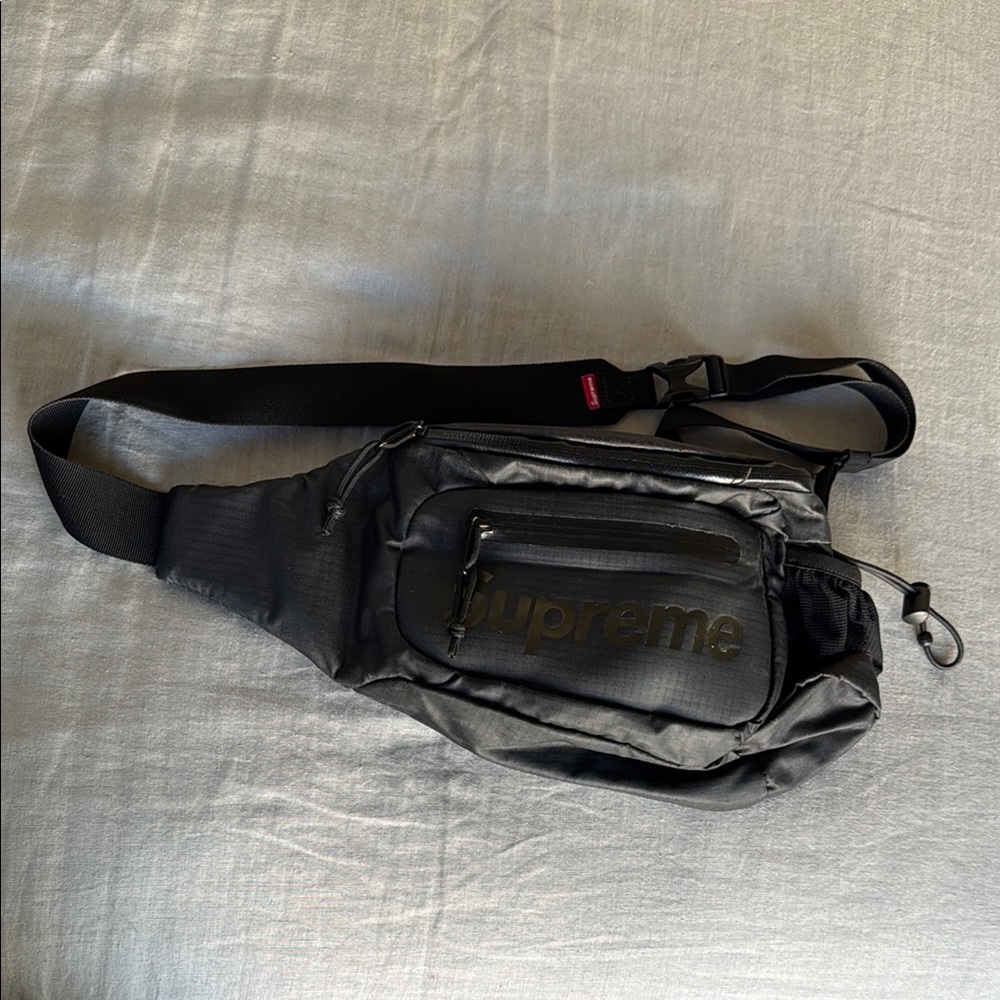 Supreme Black Belt Bag Minimalist Design